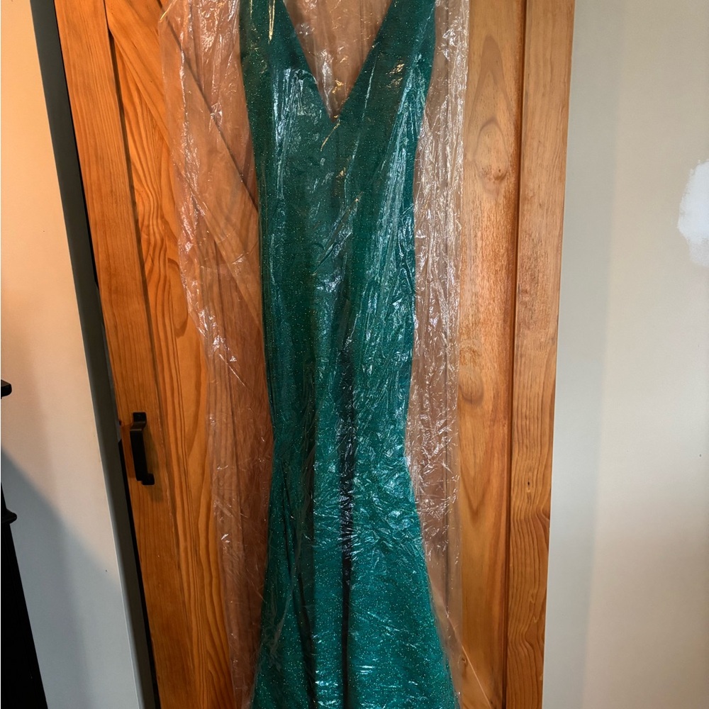 Jovani 47075 Green Glitter Plunging Mermaid Gown - Picture 3 of 5